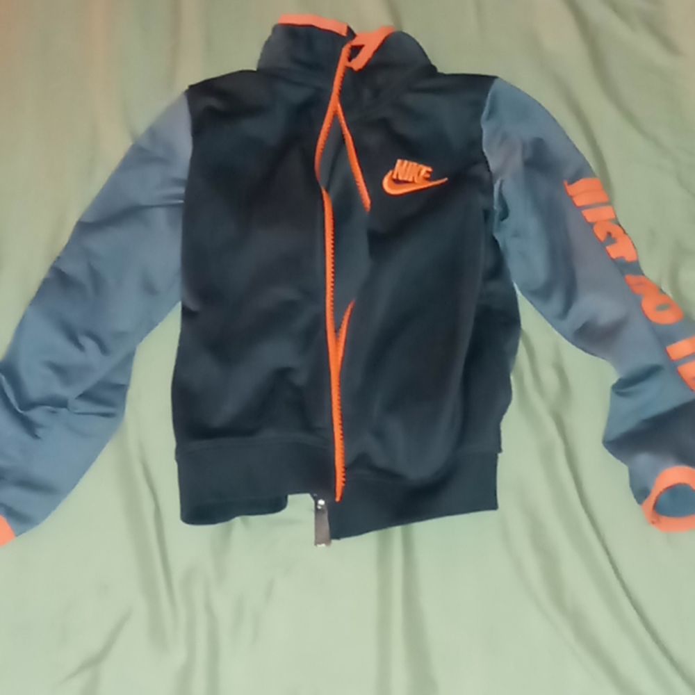 3t Nike Bundle track suit sweat running shorts